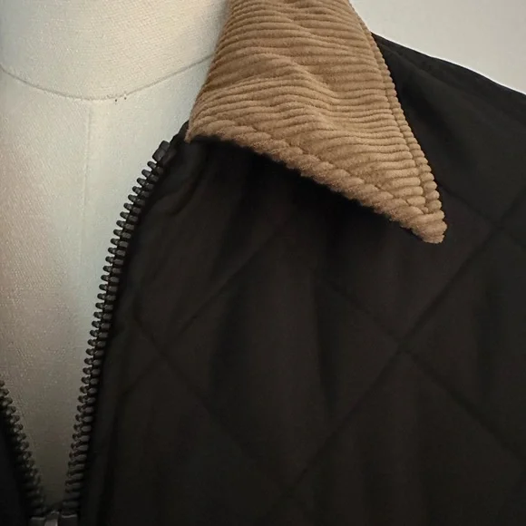 Levi's Black Quilted Bomber Jacket with Brown Corduroy Collar Size Small NWT - Picture 6 of 6